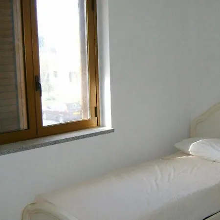 Caulonia, 2 Bed 1st Floor Close To * Caulonia Marina