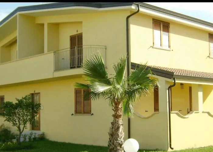 Apartmán Caulonia, 2 Bed 1st Floor Close To *