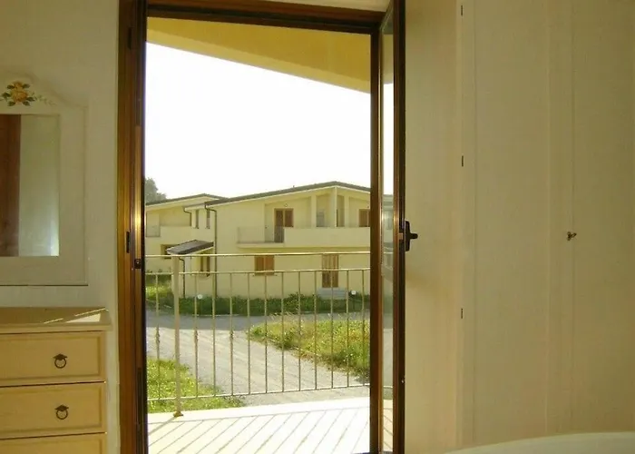 Apartmán Caulonia, 2 Bed 1st Floor Close To